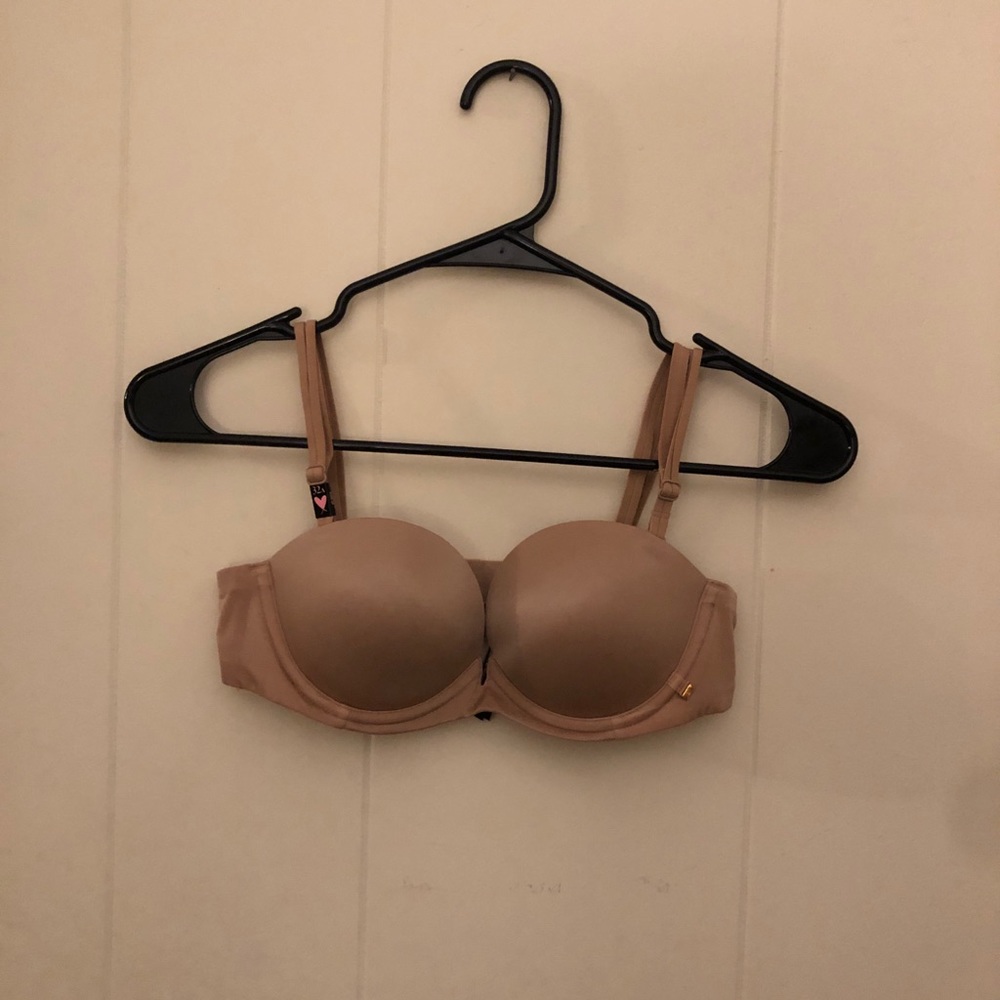 Victoria’s Secret Multiple Wear Bra 32A